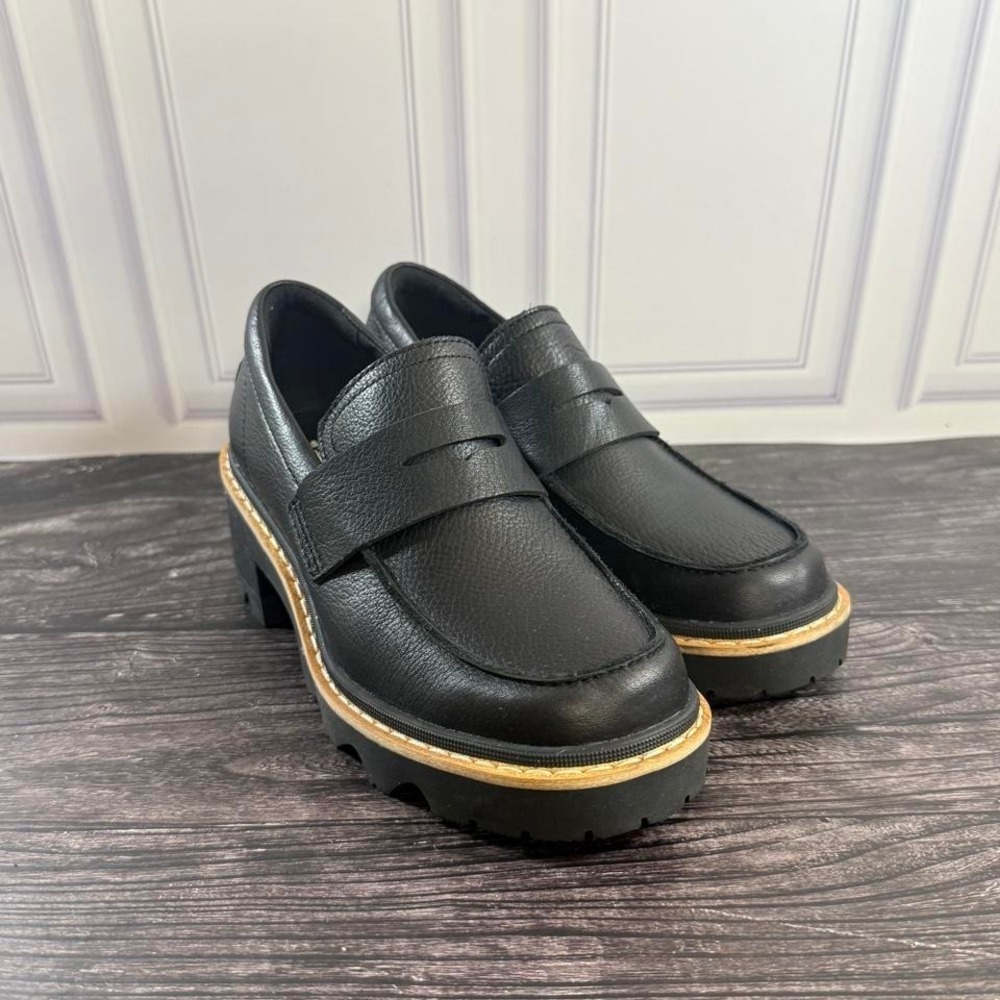 Sorel black leather chunky loafers Size US 7.5